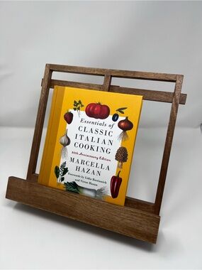 Hearth and Hand Wooden Cookbook Holder Stand/Holder Easel Discontinued
